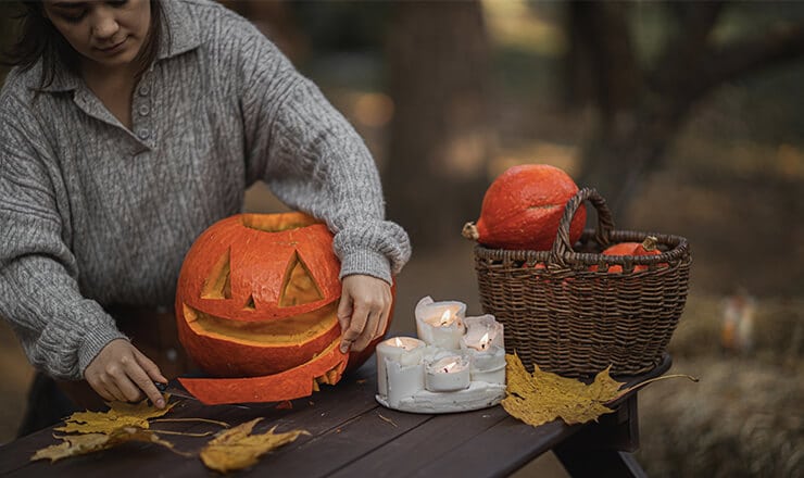 decorating house for Halloween